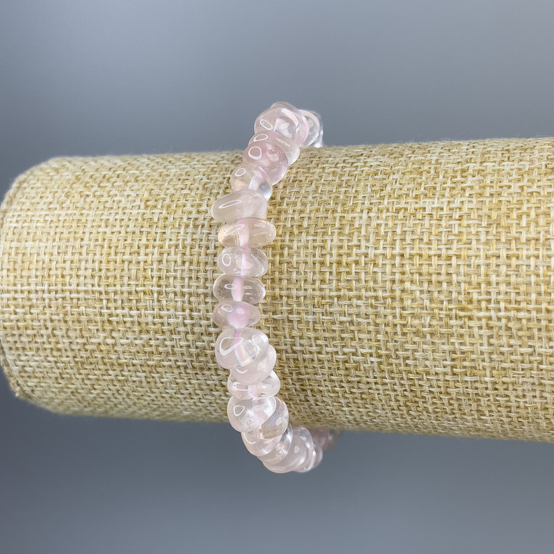 Bracelet Rose Quartz Chip 9x4mm±, length 18cm± stretch