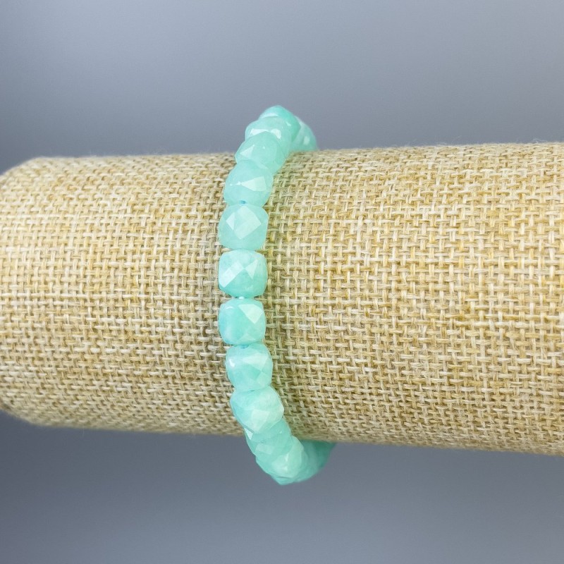 Bracelet Angelite Faceted Cube, 7x7mm diameter ±, length 18cm ± stretch