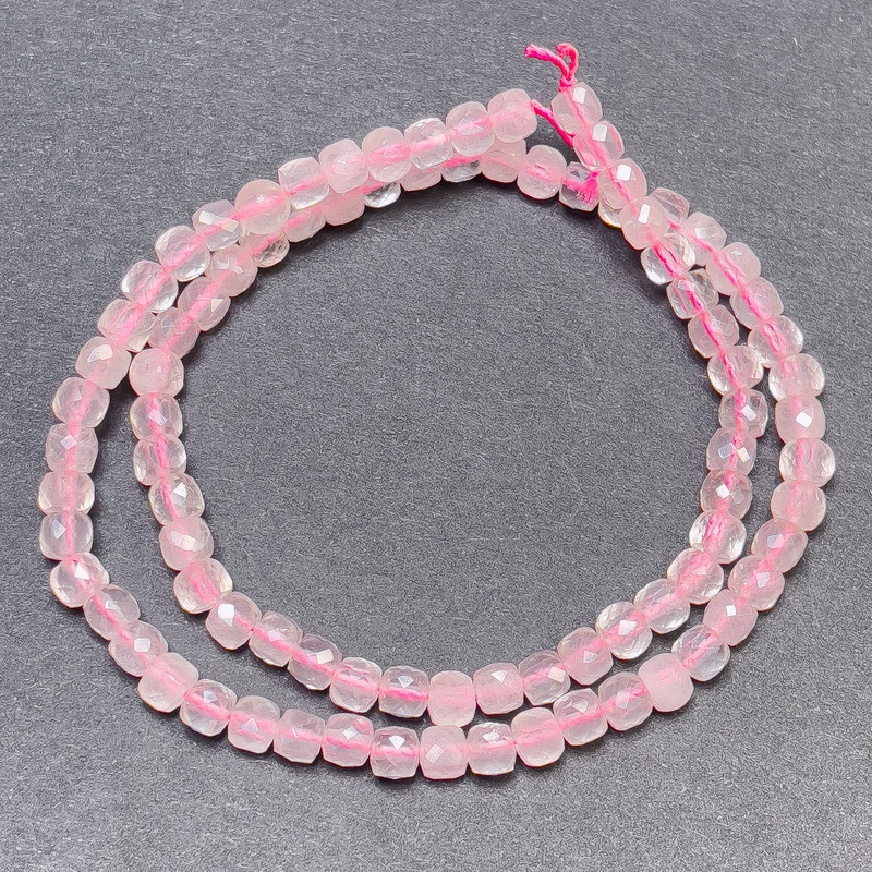 Beads Pink Quartz on thread, faceted cube, diameter 4mm±, length 39cm±