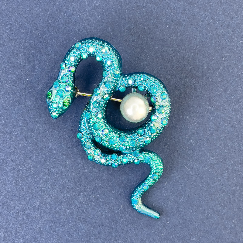 Brooch Snake blue enamel with rainbow rhinestones and pearl, silver metal 46×25mm +