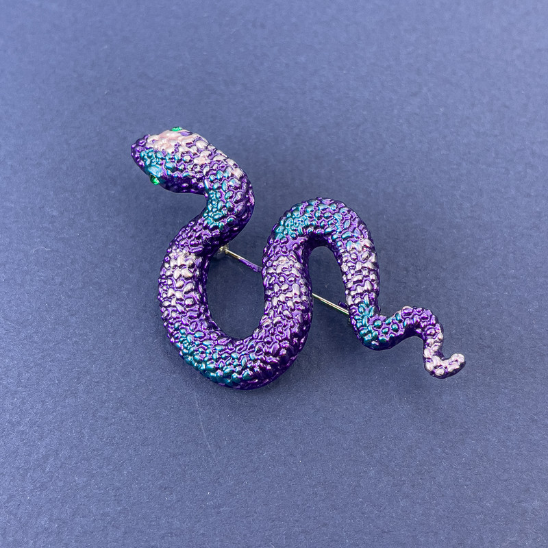 Brooch Pendant Snake Purple-Blue Enamel with Blue Rhinestones Silver-tone Metal 30x55mm +