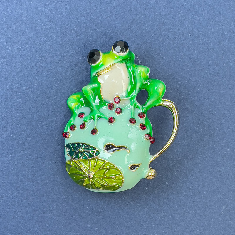 Frog Brooch with Red Rhinestones, Blue and Light Green colors, Golden Metal 32x39mm+