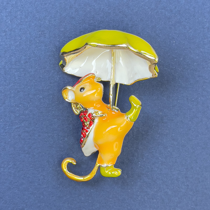 Brooch "Misha" with red rhinestones and enamel, yellow orange white, gold-tone metal 29x40mm+