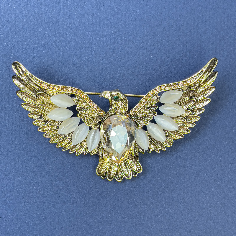 Brooch Pendant Eagle with Cat's Eye and Yellow Crystal, Gold-tone Metal 44x73mm+