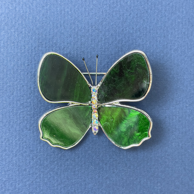Brooch Butterfly with green mother-of-pearl, iridescent crystals, silver metal, diameter 44mm±, length 38mm±