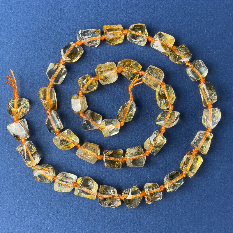 Citrine Beads – Polygonal 10–8 mm on a Thread, 40 cm+ length