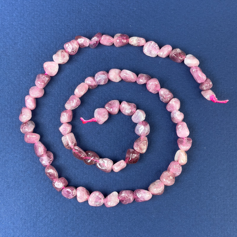 Tourmaline Faceted Beads on Thread 6-8×6 mm ±, 39 cm length