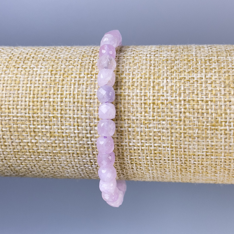 Kunzite Beaded Cube Bracelet, 6mm diameter, 18cm length, stretch