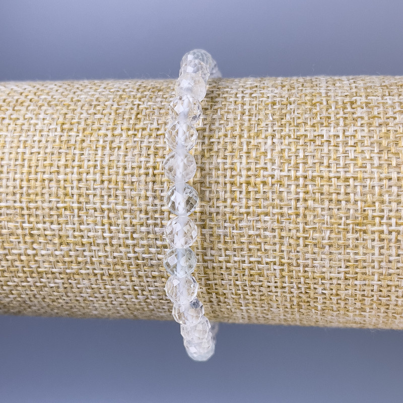 Bracelet Mountain Crystal Faceted Round Bead, 6mm diameter, 18cm length, stretch