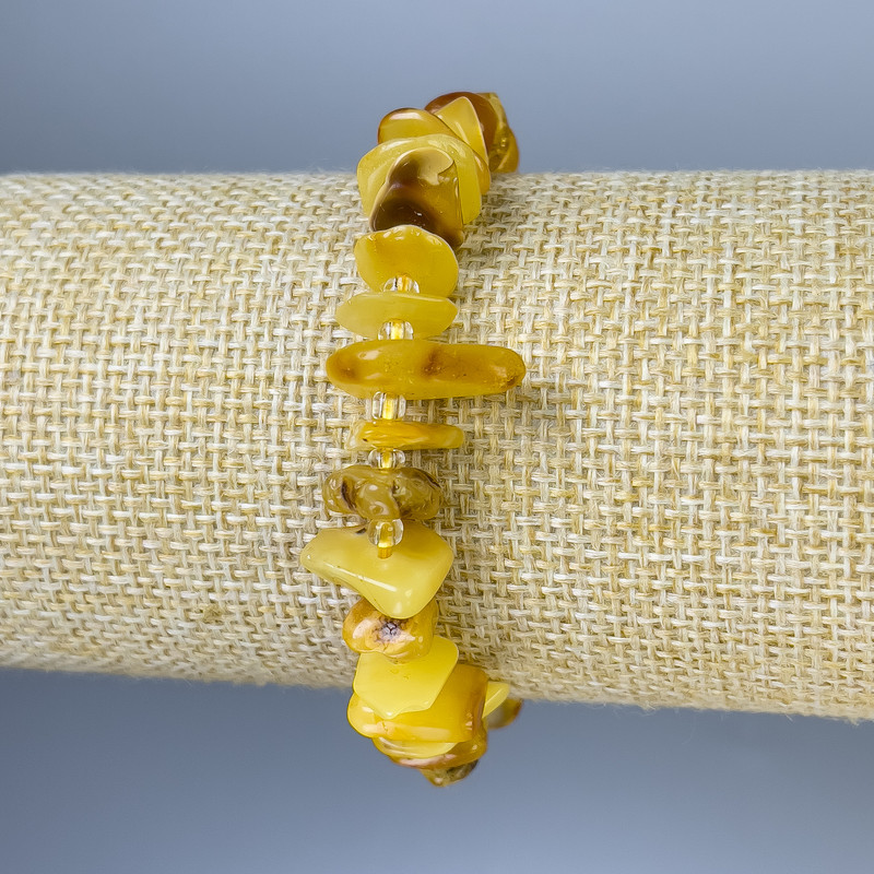 Bracelet Amber碎 fragments?