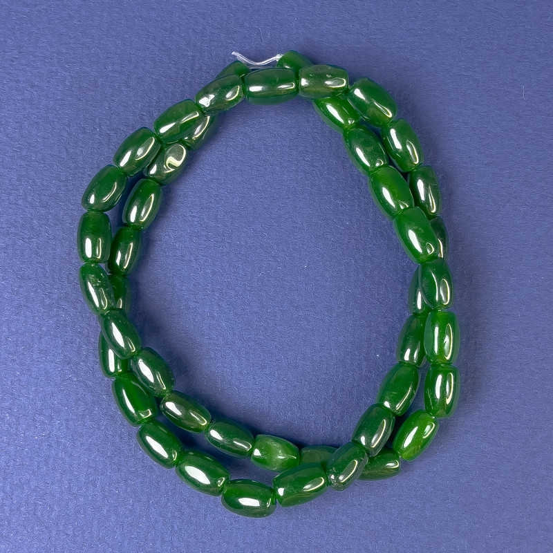 Chrysoprase Barilo Beads, 8x6mm, thread length 37cm±