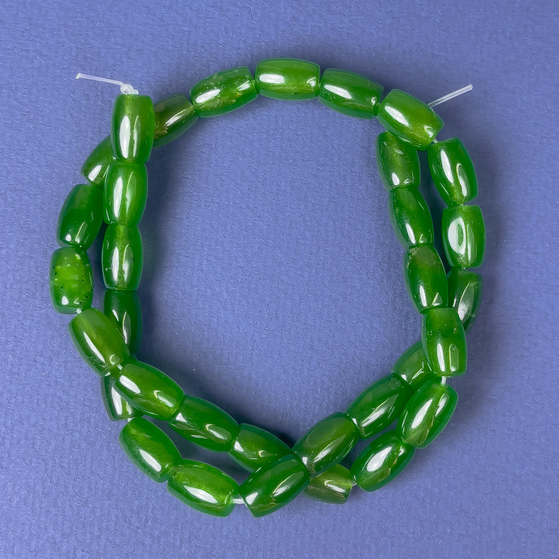 Chrysoprase Baril Beads, 11x7.5mm, 5mm±, 38cm± Length on thread