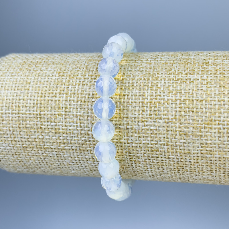 Moonstone Bracelet Faceted Round Beads, 8mm Dia., 18cm Length, Stretch