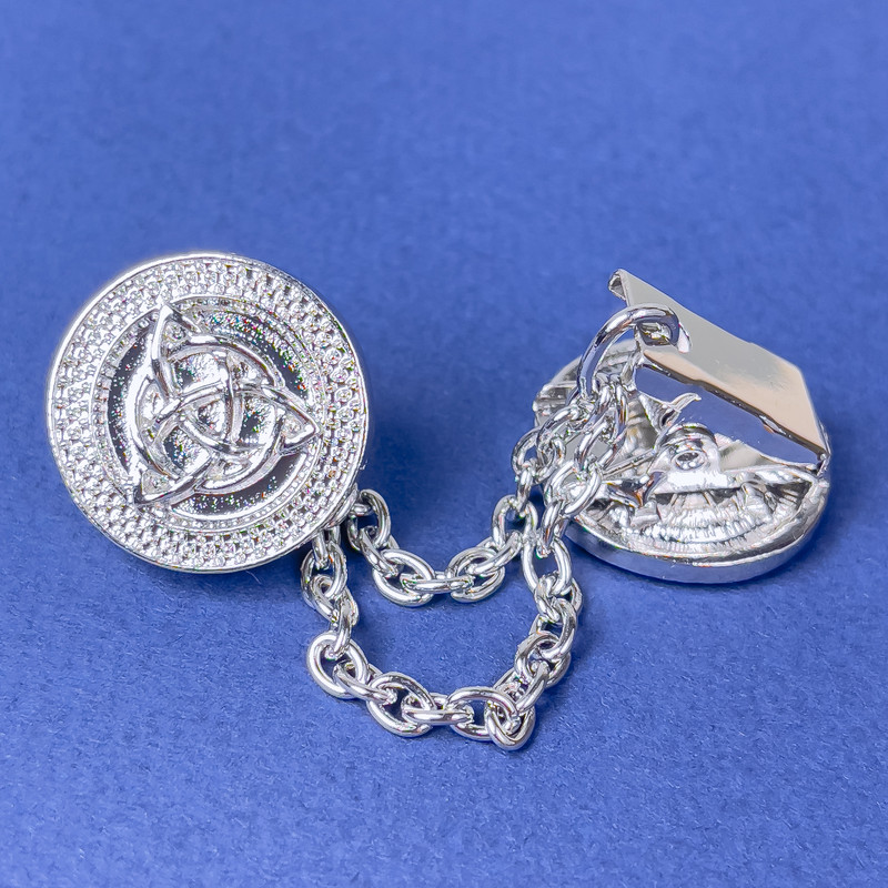 Brooch for Cardigans, Silvered Metal, diameter 20mm±, chain length 9cm+