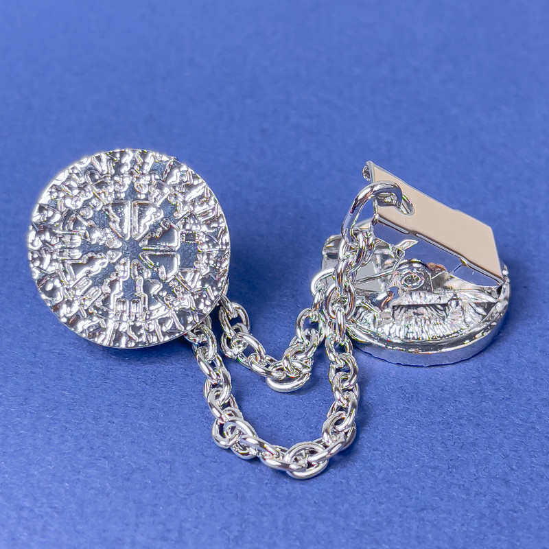 Brooch for cardigans, silver metal, diameter 20mm±, chain length 9cm+