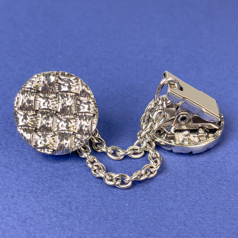 Brooch for Cardigans Dark Silver Metal, diameter 20mm±, chain length 9cm+