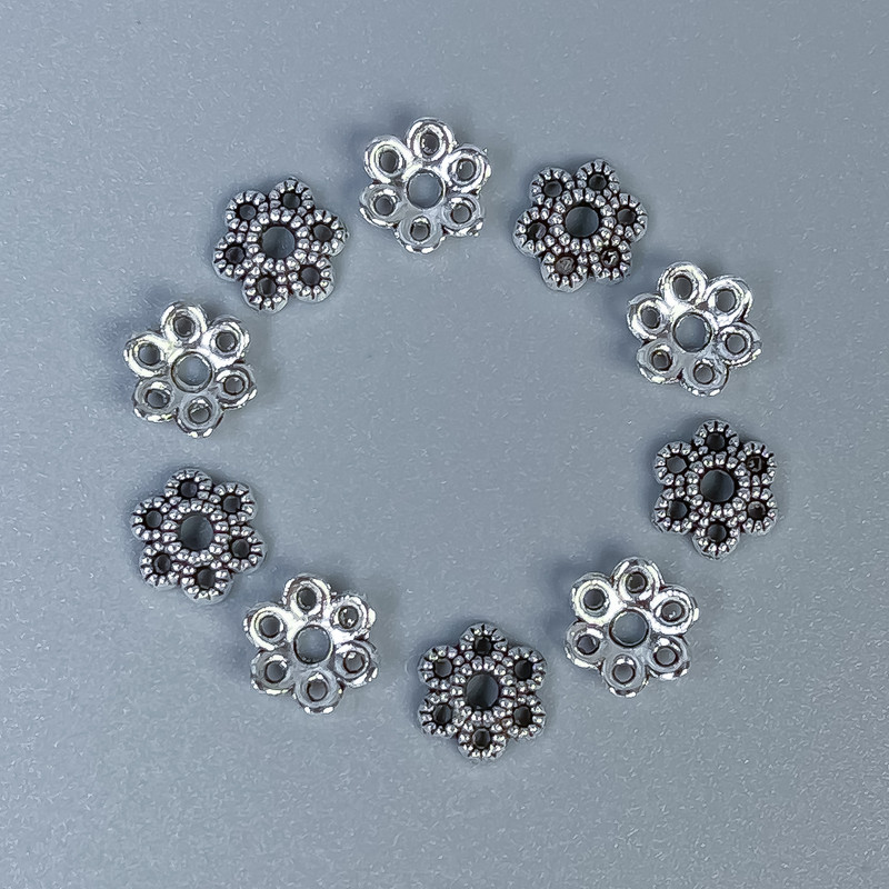 Cap for bead cap jewelry cap, silver color, diameter 7×1 mm± hole, diameter 1.5 mm± packaging 20 g (~110 pcs)
