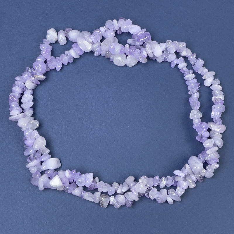 Amethyst Beads on Thread - Chip Shaped, 8x2-4 mm, 80 cm length