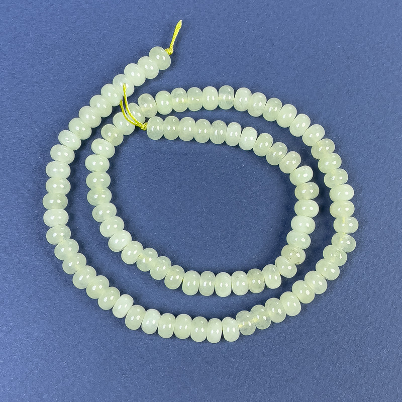 Onyx Rondelle Beads 6x4 mm on Threaded String, 38 cm+ length