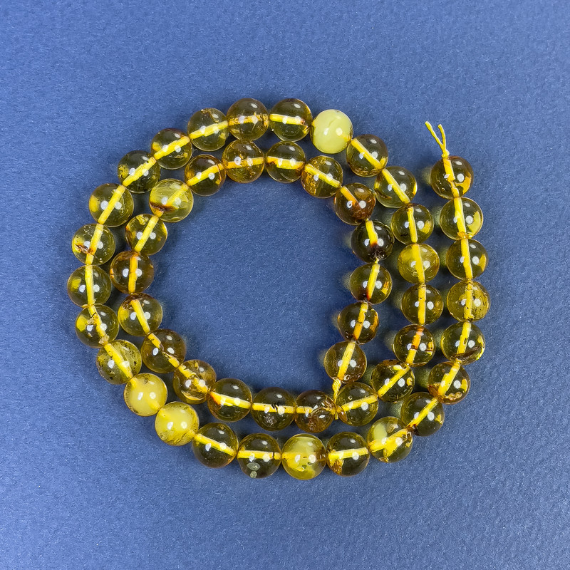 Amber Beads smooth round 7mm+ on thread, length 39cm+