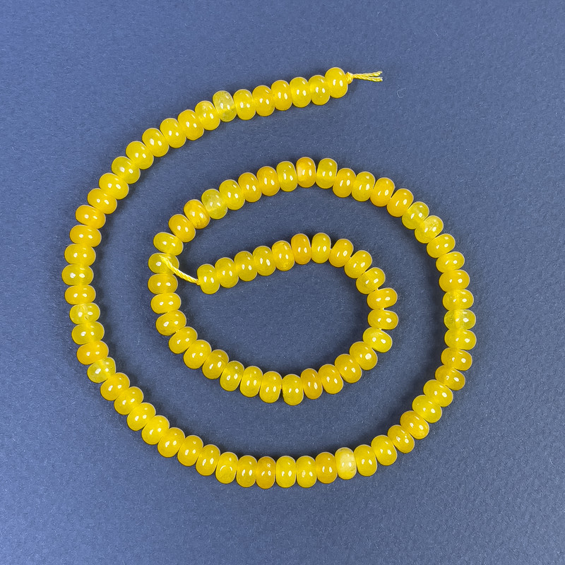 Jadeite Beads Rondelle 6x4mm+- on Thread, 38cm+ Length