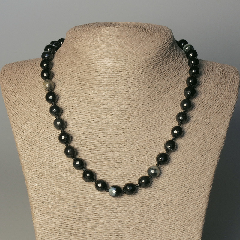 Agate Bead Necklace, faceted ball, 10mm diameter, 50mm length with clasp