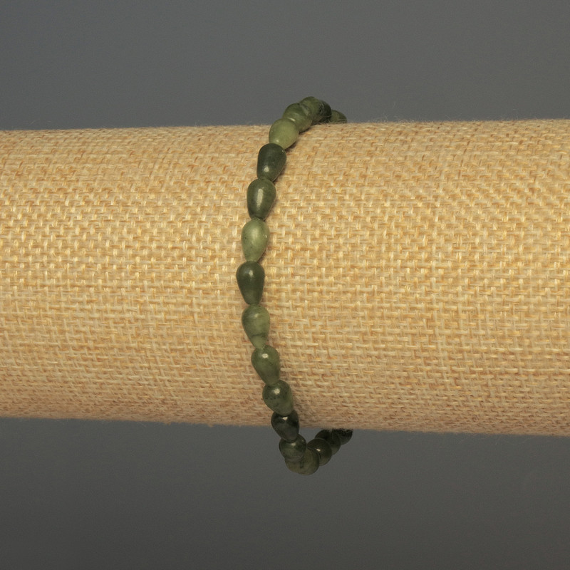 Jadeite Bracelet Droplet, 7x4mm stones, adjustable 18cm length