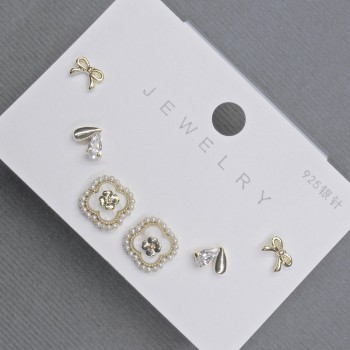 Earrings - Studs, Clover, Golden Metal, White Rhinestones, 10mm+
