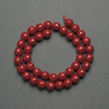 Beads on a string Coral (pressed) faceted round bead, diameter 10 mm +/-, length 36 cm +/-
