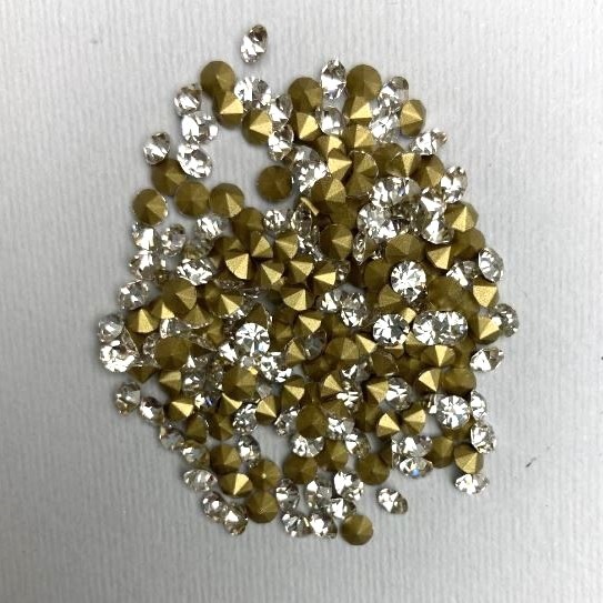 White rhinestones, stones, color white, diameter 3.8 mm (+/-), pack / 10 g (+/-)