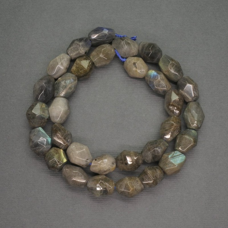 Labradorite Beads, Faceted Cabochon Cut, 10x13mm, Length 38cm