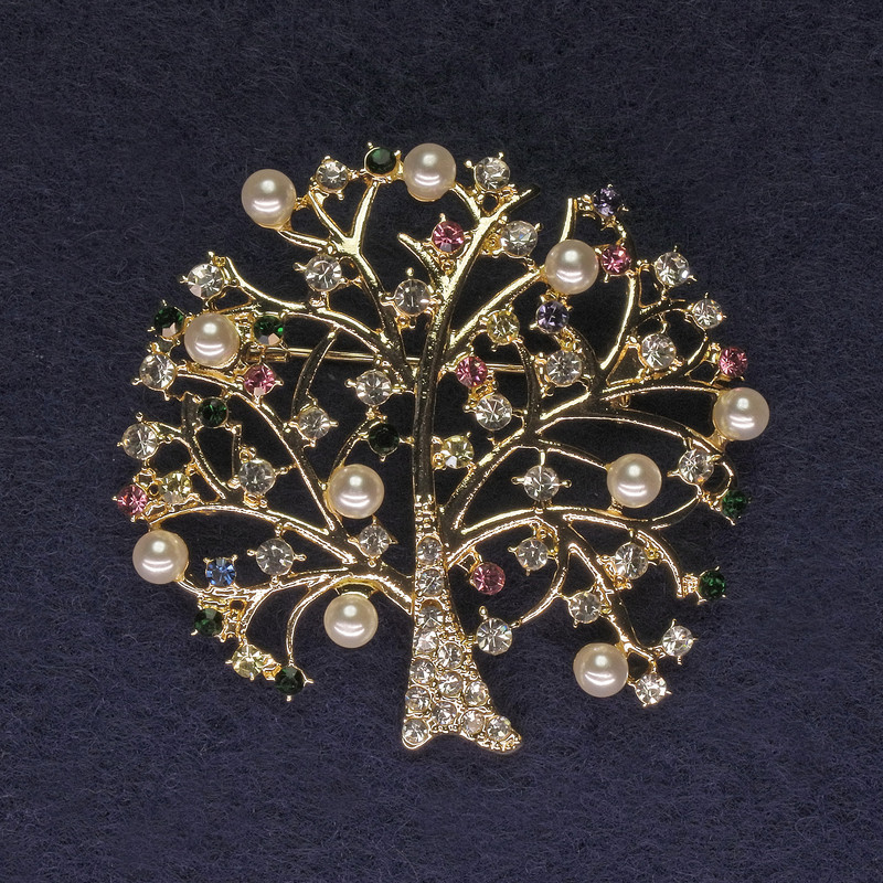 Brooch Tree with Crystals and Pearls, golden metal, diameter 46mm +