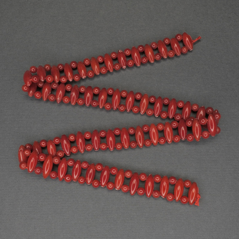 Coral Beads double strand rice shape, diameter 13×5 mm ± smooth bead, diameter 4 mm ±, length 40 cm ± on strand