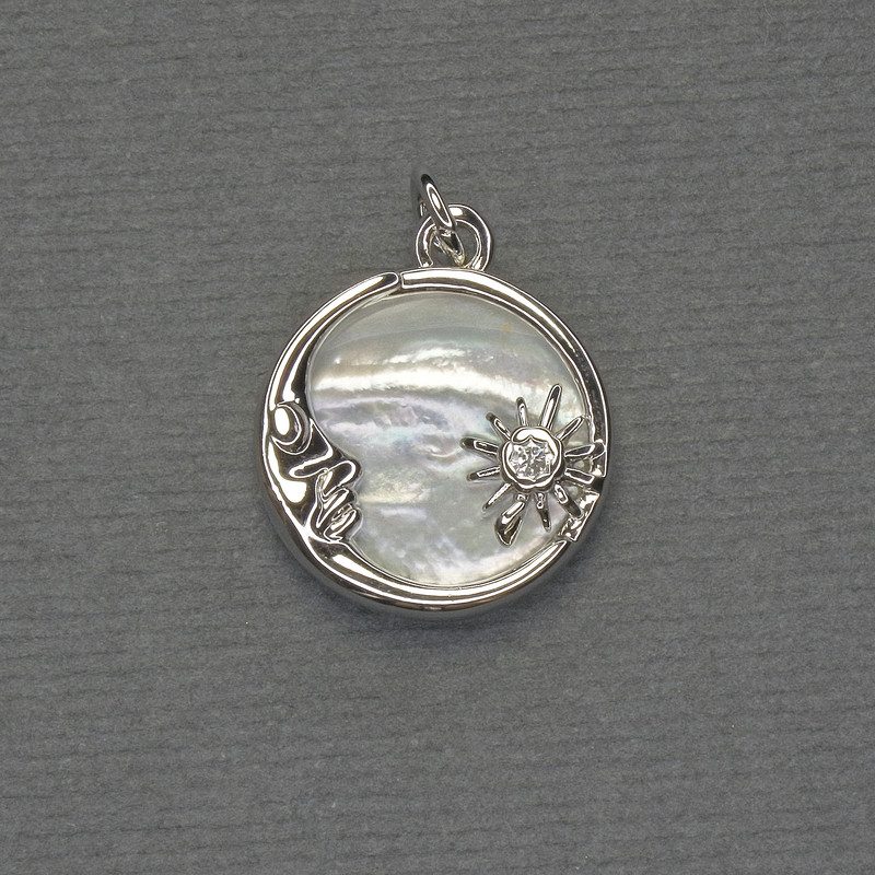 Pearlized Pearl Pendant with Silver-tone Metal, 16mm Diameter, 20mm Length