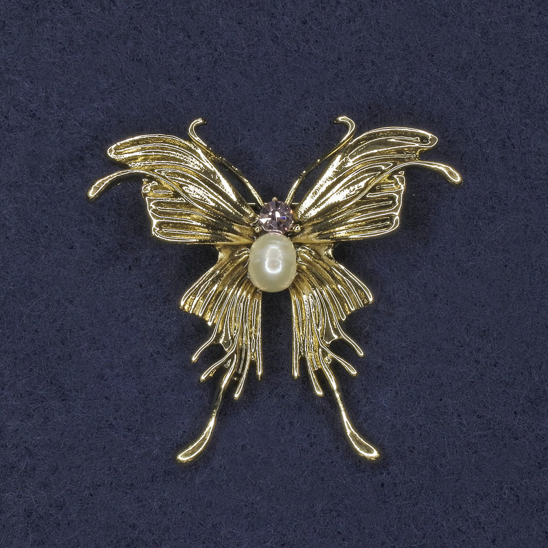 Brooch Butterfly with Pink Crystals and Pearl Golden Metal 40x44mm+