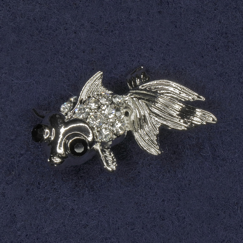 Brooch 'Fish' with rhinestones, silver-toned metal 18x29mm+