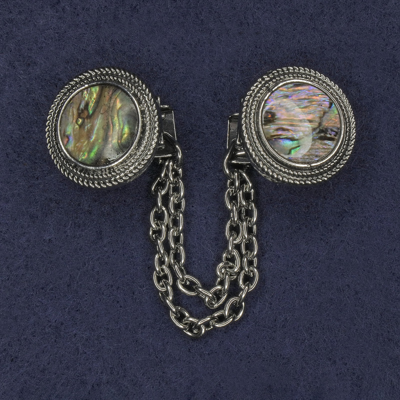Brooch for Cardigans Halotis, diameter 20mm±, silver metal with chain, length 9cm+