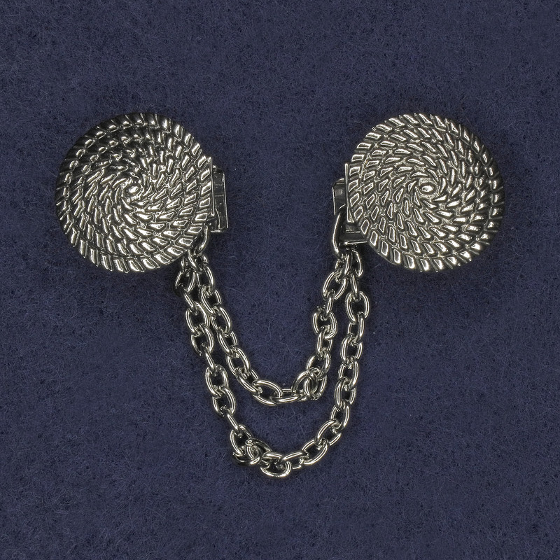 Brooch for Cardigans, Silver Metal, decorative part about 20 mm in diameter, chain length about 9 cm