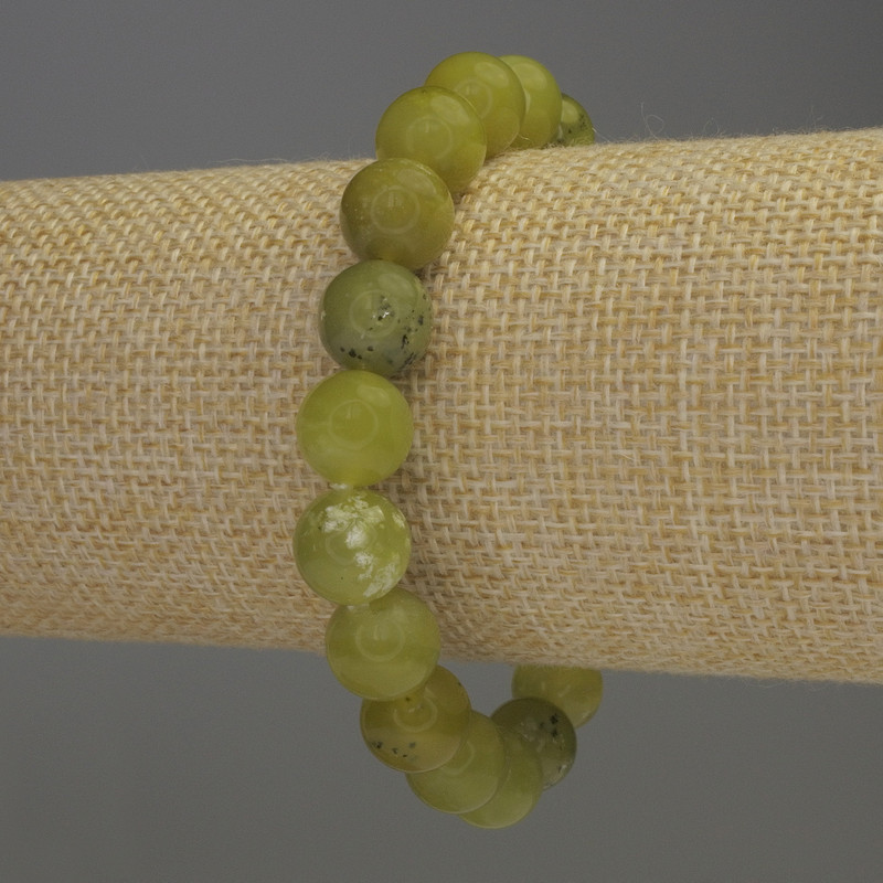 Jadeite Bead Bracelet, smooth ball, 10mm diameter ±, 18cm length stretch