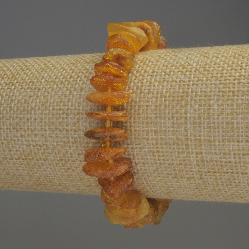 Bracelet Amber Chip 12x3.5, 5mm+- with Seed Beads 3mm+-, length 18cm+- stretch