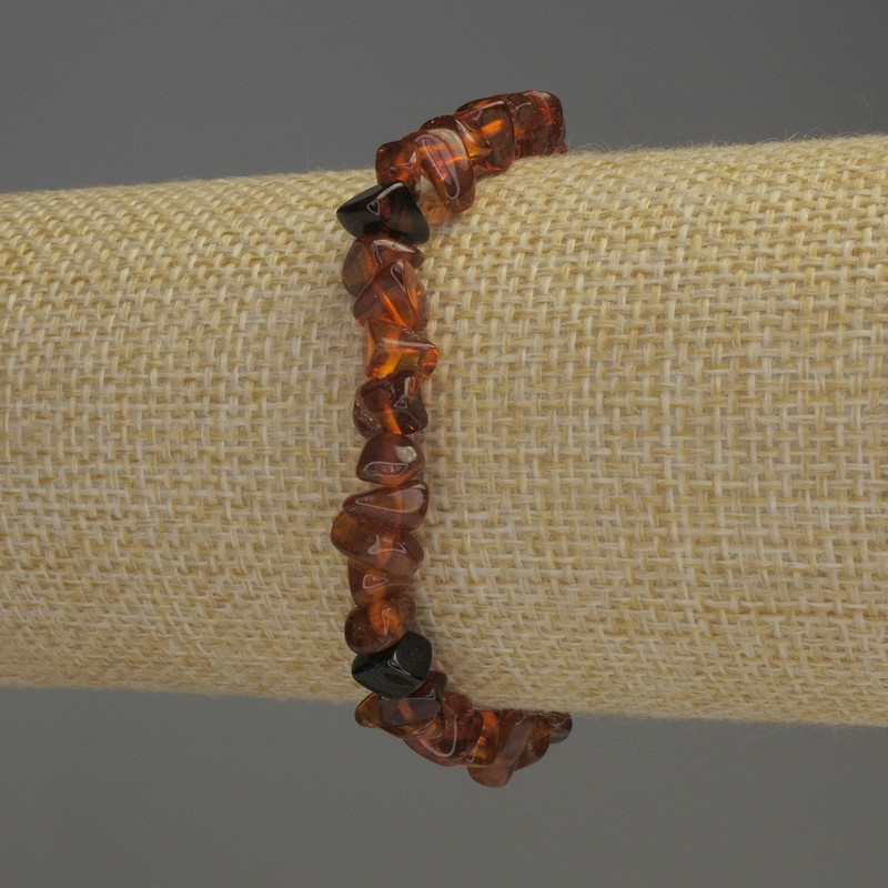 Bracelet Baltic Amber Chip 5-7×4mm, stretch adjustable, 18cm