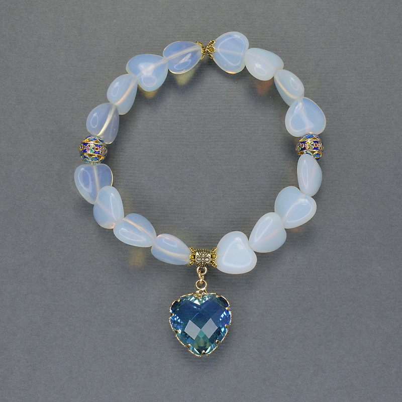 Moonstone Bracelet (Opalite) Heart, 12mm+- beads Cloisonné 8mm+- with metal inserts and pendant, length 18cm