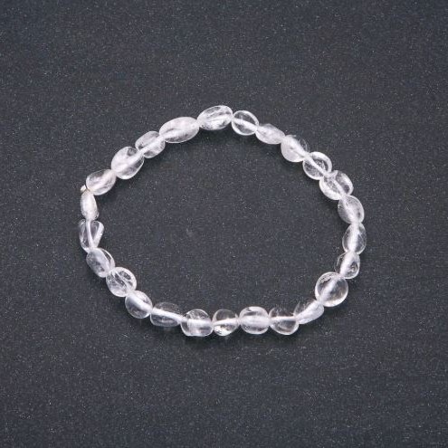 Bracelet of Natural Stone Mountain Crystal on Elastic (Tumbled) diameter 7×9(±)mm, circumference 18cm