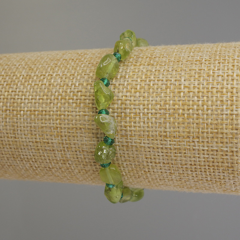 Bracelet Chrysolite Tumble Bead, diameter 7-9x6mm± Chrysoprase Faceted Rondelle 3.5x3mm±, length 18cm± Stretch