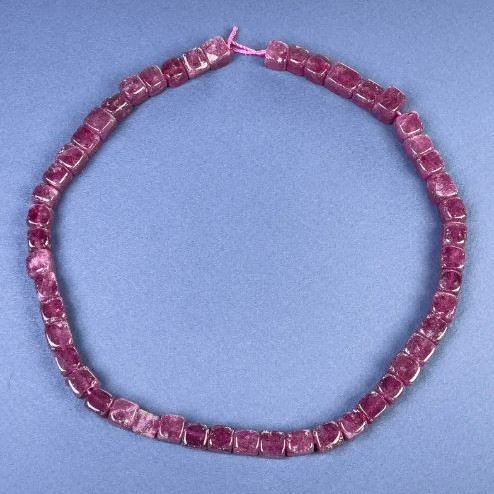 Tourmaline Beads Cube 8x8mm on Thread, 38cm+ Length