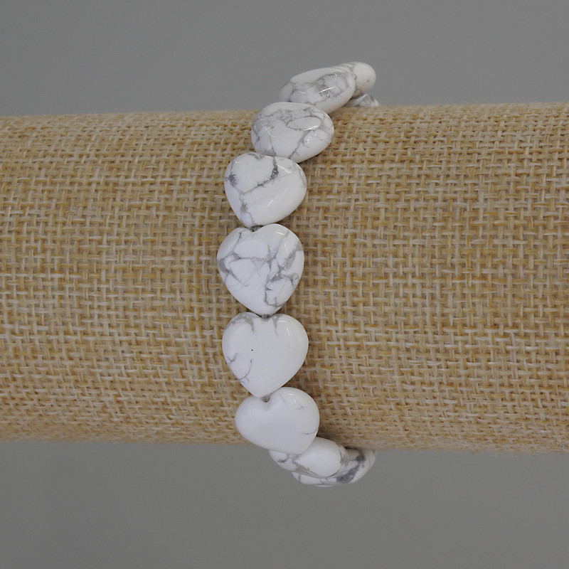 Howlite Bracelet with Natural Stone Heart, 12x12mm Heart Beads, 18cm Adjustable Elastic