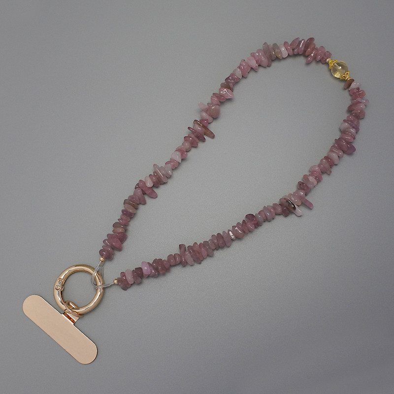 Phone charm Strawberry Quartz Chip 7-15×2-4mm+- ring, 24mm diameter on ear, length 40cm (on beads, length 37cm)