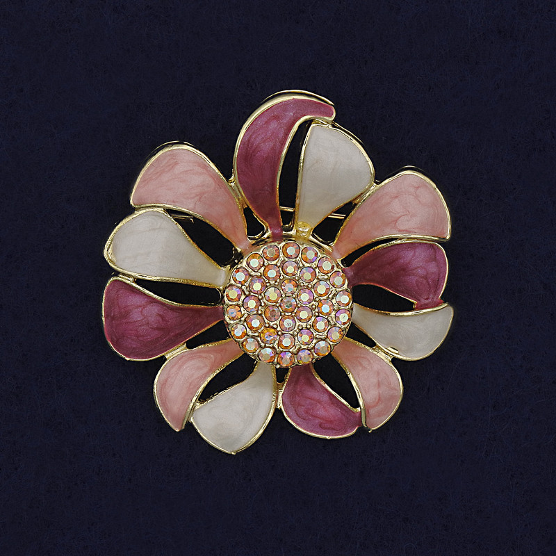 Brooch Pendant Flower White and Pink Enamel with Crystals 37mm+- Gold-tone Metal
