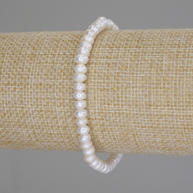 Bracelet Freshwater Pearls, diameter 5×3mm +-, length 18cm (stretch)