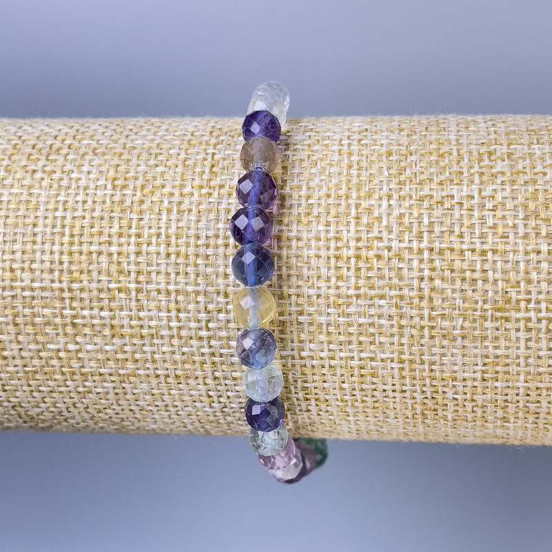 Fluorite Bead Bracelet, Faceted Balls, 6mm diameter +-, 18cm length, Stretch